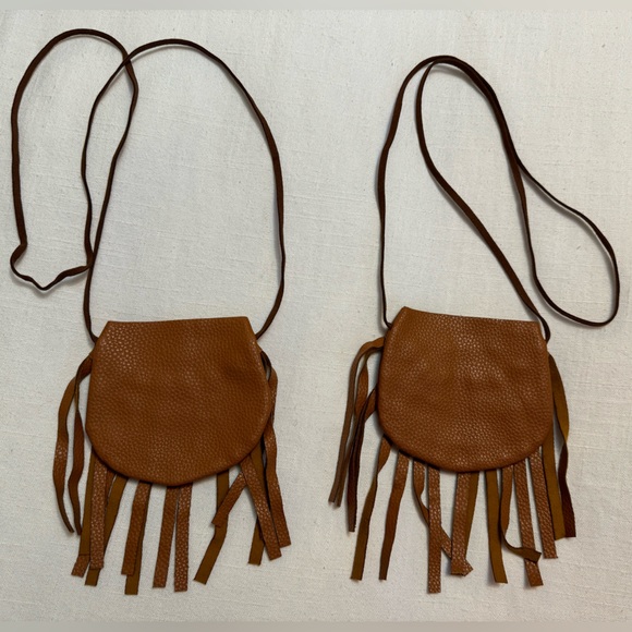 Bailey’s Blossoms | Little Girl Over the Shoulder Boho Fringe Vegan Purse - Picture 4 of 5